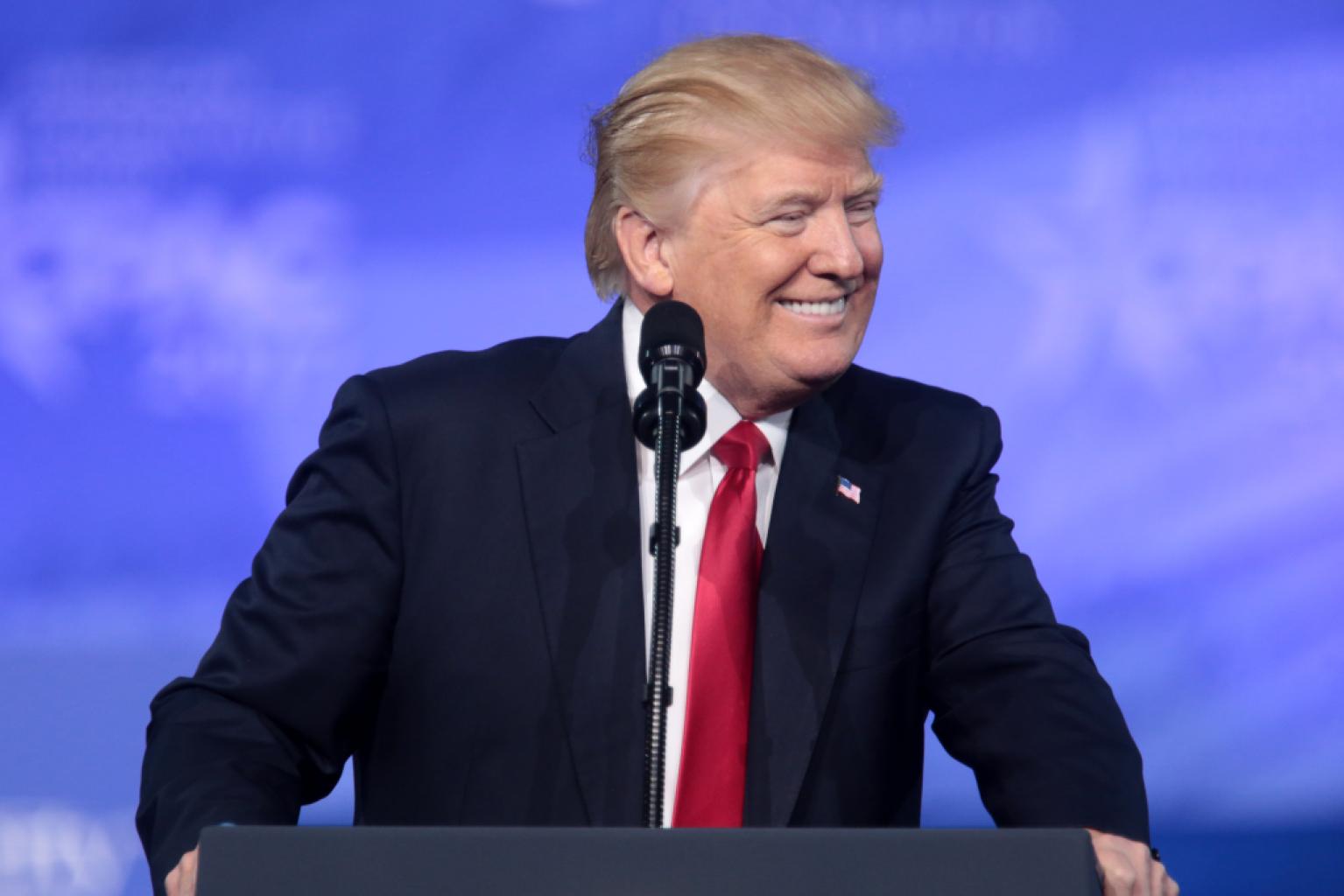 Donald Trump promet de « chasser » les communistes des États-Unis Donald Trump promet de « chasser » les communistes des États-Unis